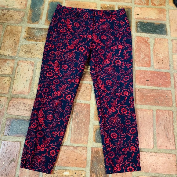 LOFT Pants - LOFT Floral Print Cropped Pants
